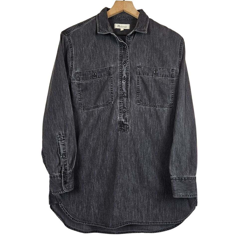 Madewell Denim Popover Top‎ in Black Wash, size S